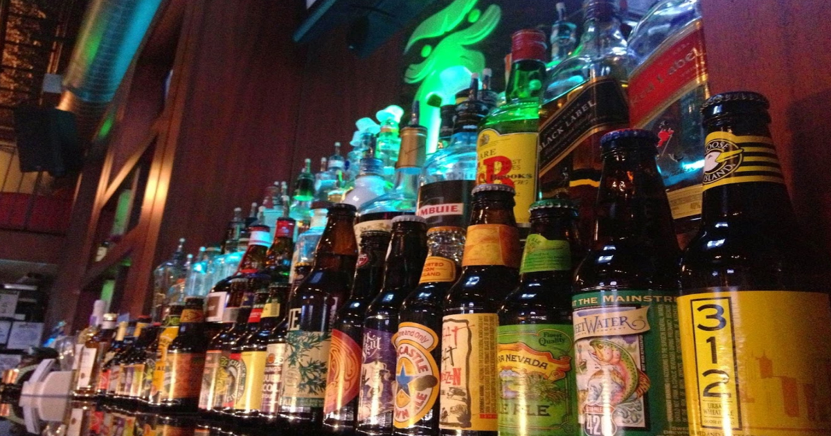 Zydeco, Bad Monkey, and More of Our Favorite Sports Bars in Ybor City