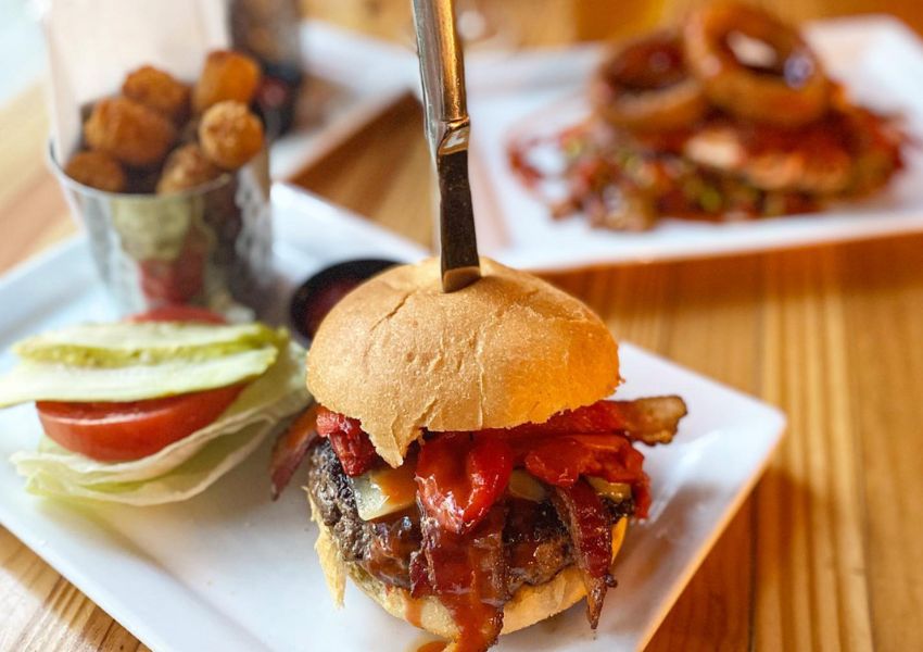 sports bars in downtown st. pete