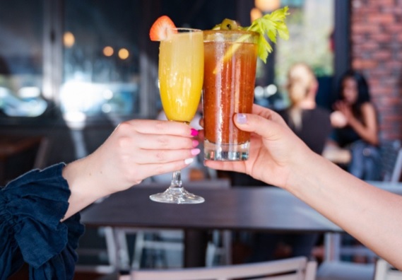 bottomless mimosas tampa bay - oyster bar st. pete