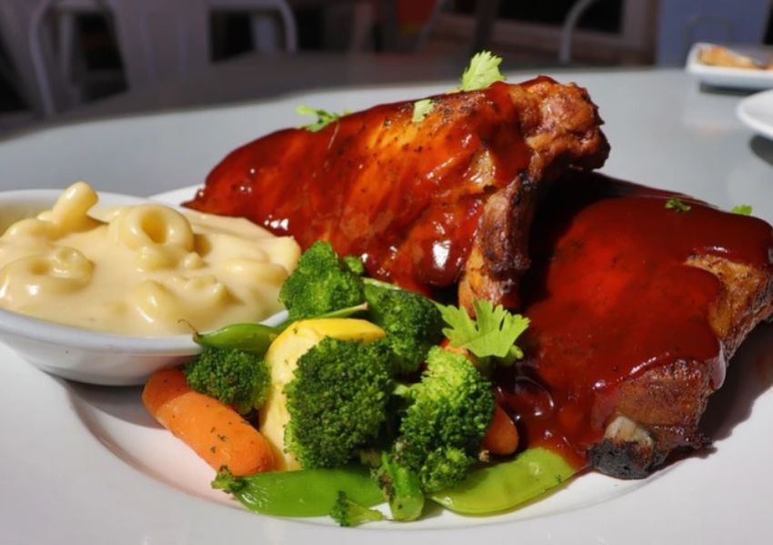 sports bars in clearwater - the brown boxer