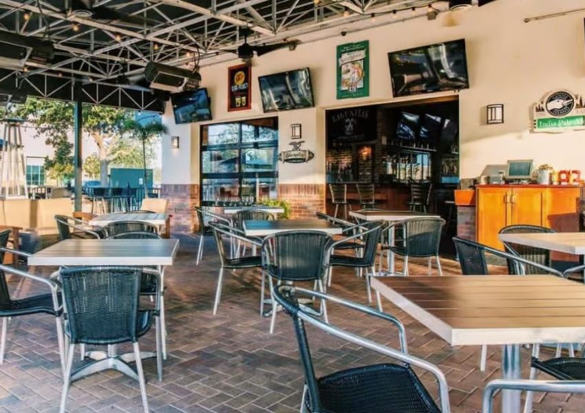 sports bars in brandon - world of beer