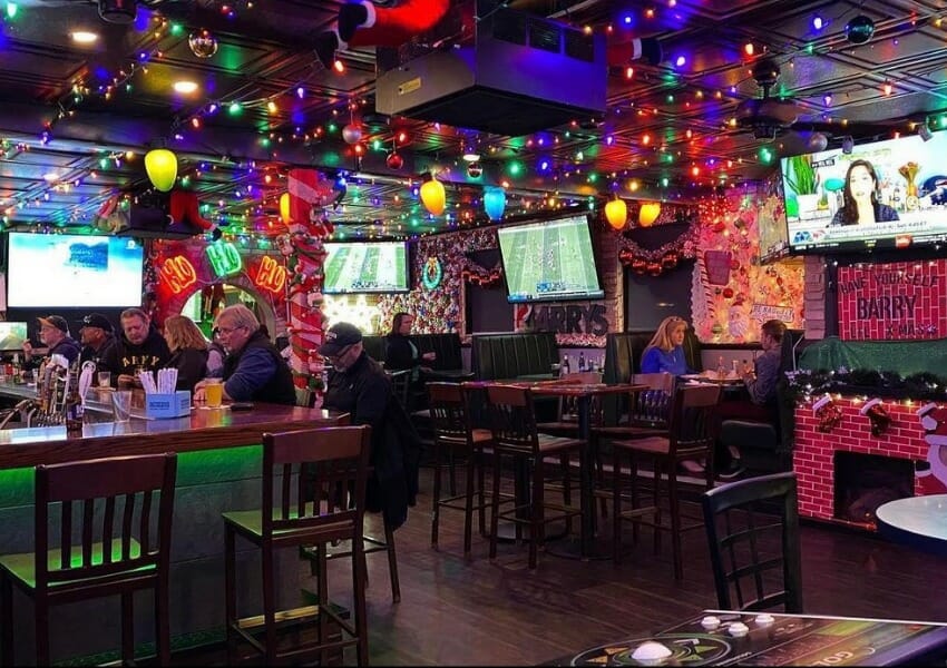 Festive Holiday Themed Bars in Pittsburgh