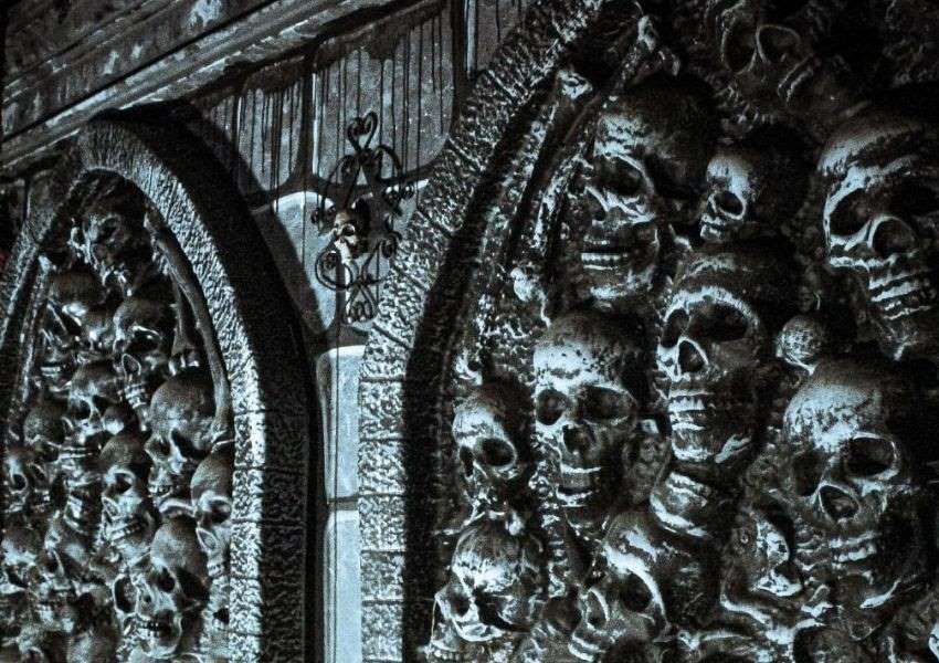 Celebrate Halloween in Pittsburgh Castle Blood