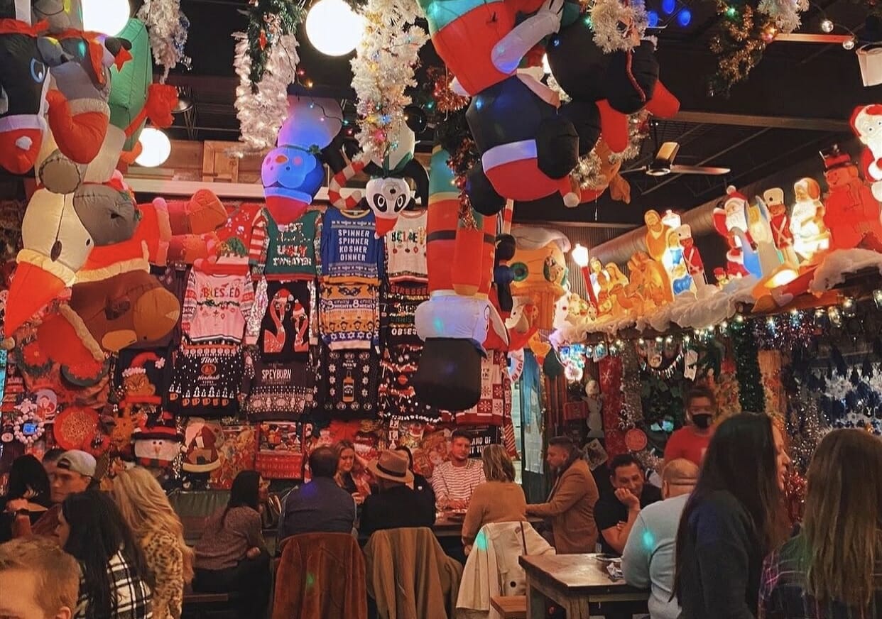 Festive Holiday Themed Bars in Pittsburgh