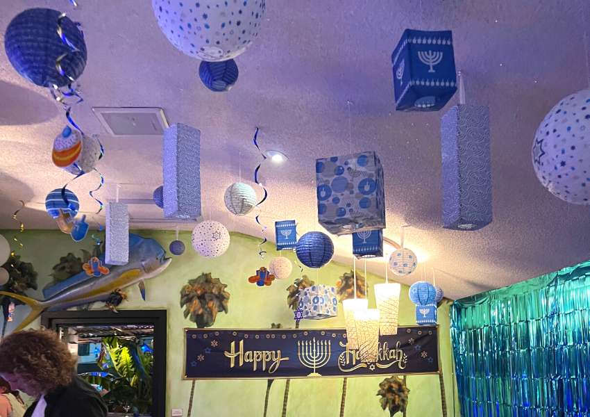 Holiday Pop-Up Bars in Austin: Get Lit Hanukkah Bar