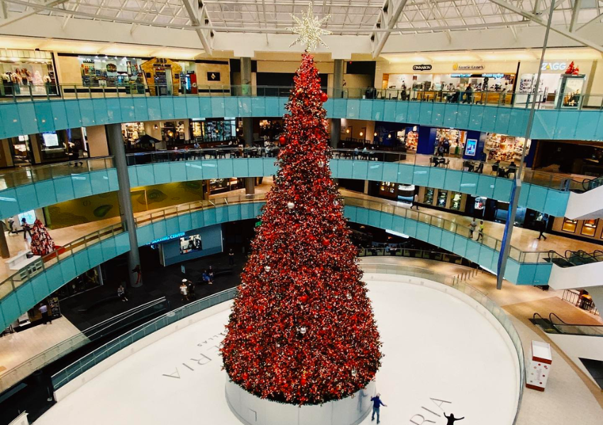 Ice skating in Dallas | Holiday activities in Dallas for kids