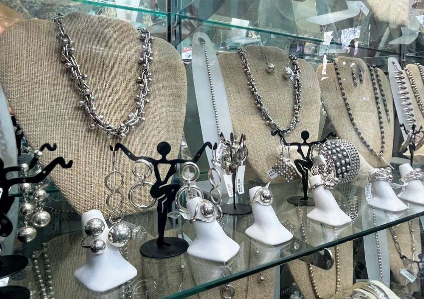Be Frida Jewelry on display