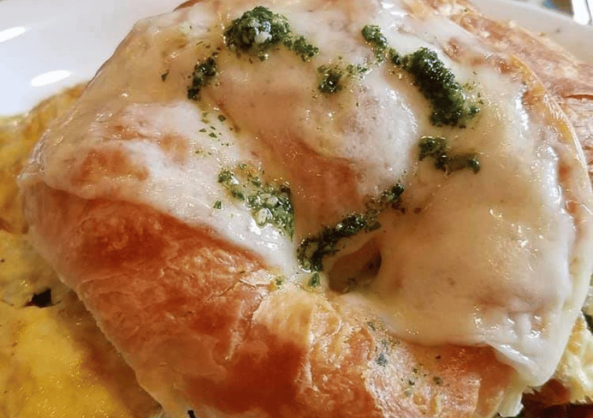 Bread Winners Café & Bakery | Restaurants in Dallas