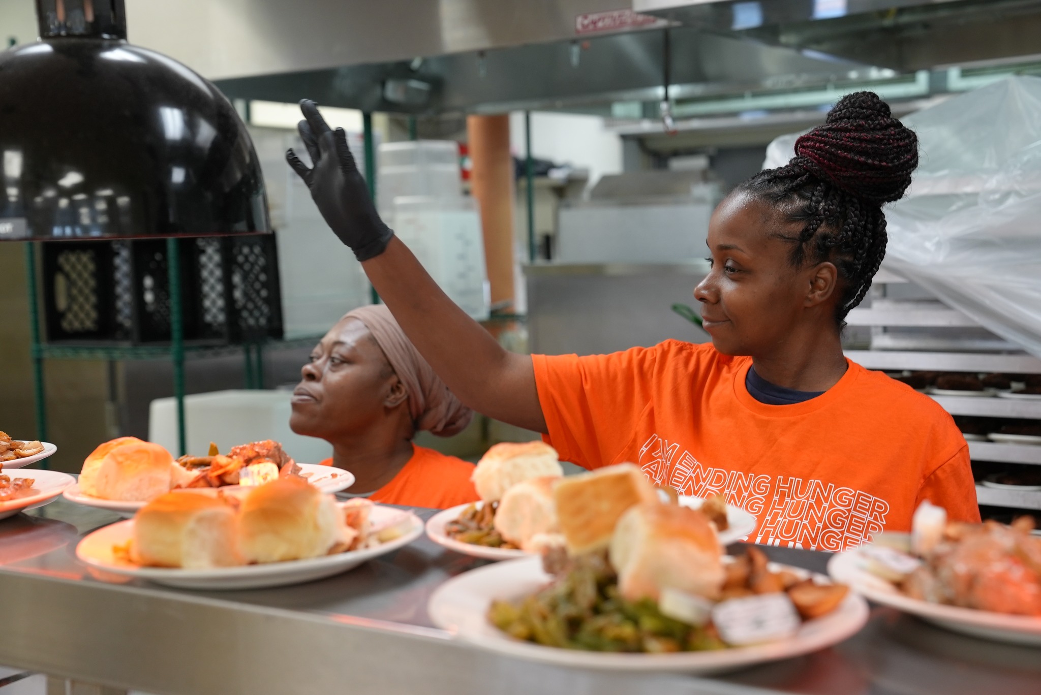 volunteer organizations, feeding tampa bay top 10 volunteer organizations