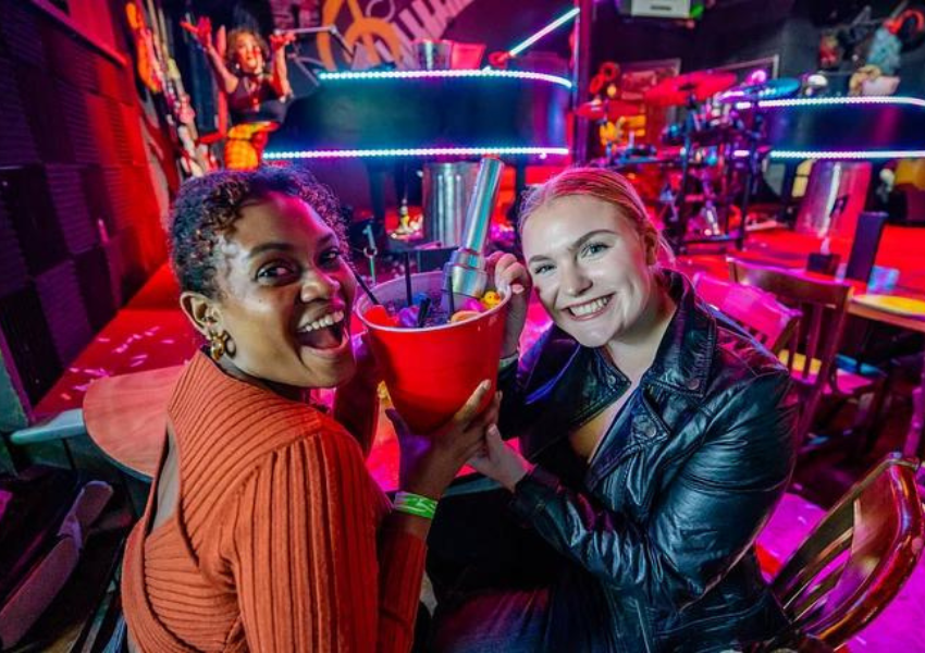 things to do in ybor city, tampa improv, date night tampa