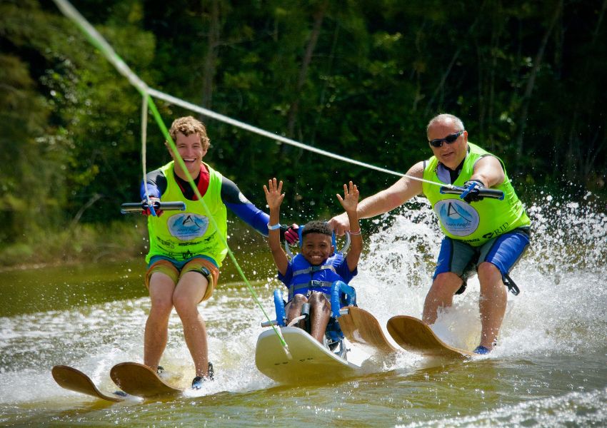 Adaptive water skiing