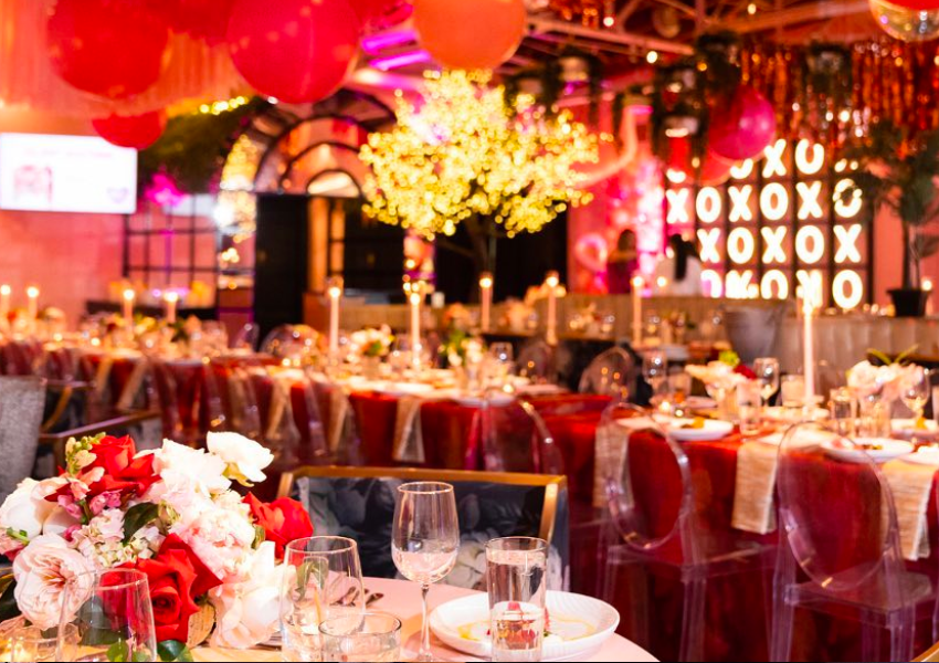 xoxo dining room