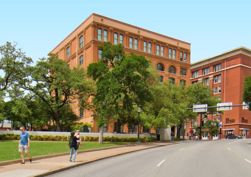 accessible attractions in Dallas