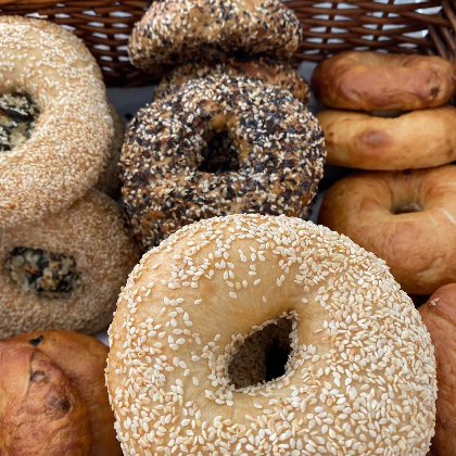 Einstein Bagels