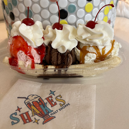 Shakes Malt Shoppe